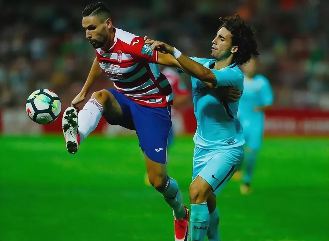 格拉纳达队再胜,保持不败战绩 格拉纳达队再胜,保持不败战绩