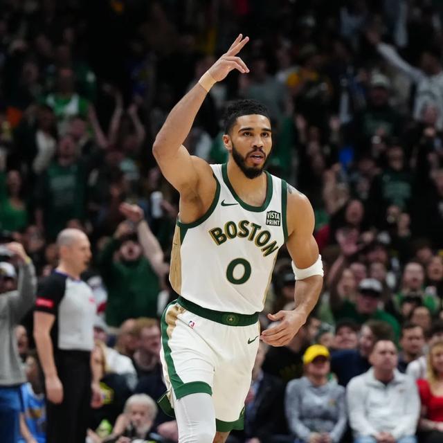 厉害了我的球队!精彩表现让人惊叹 厉害了我的球队!精彩表现让人惊叹