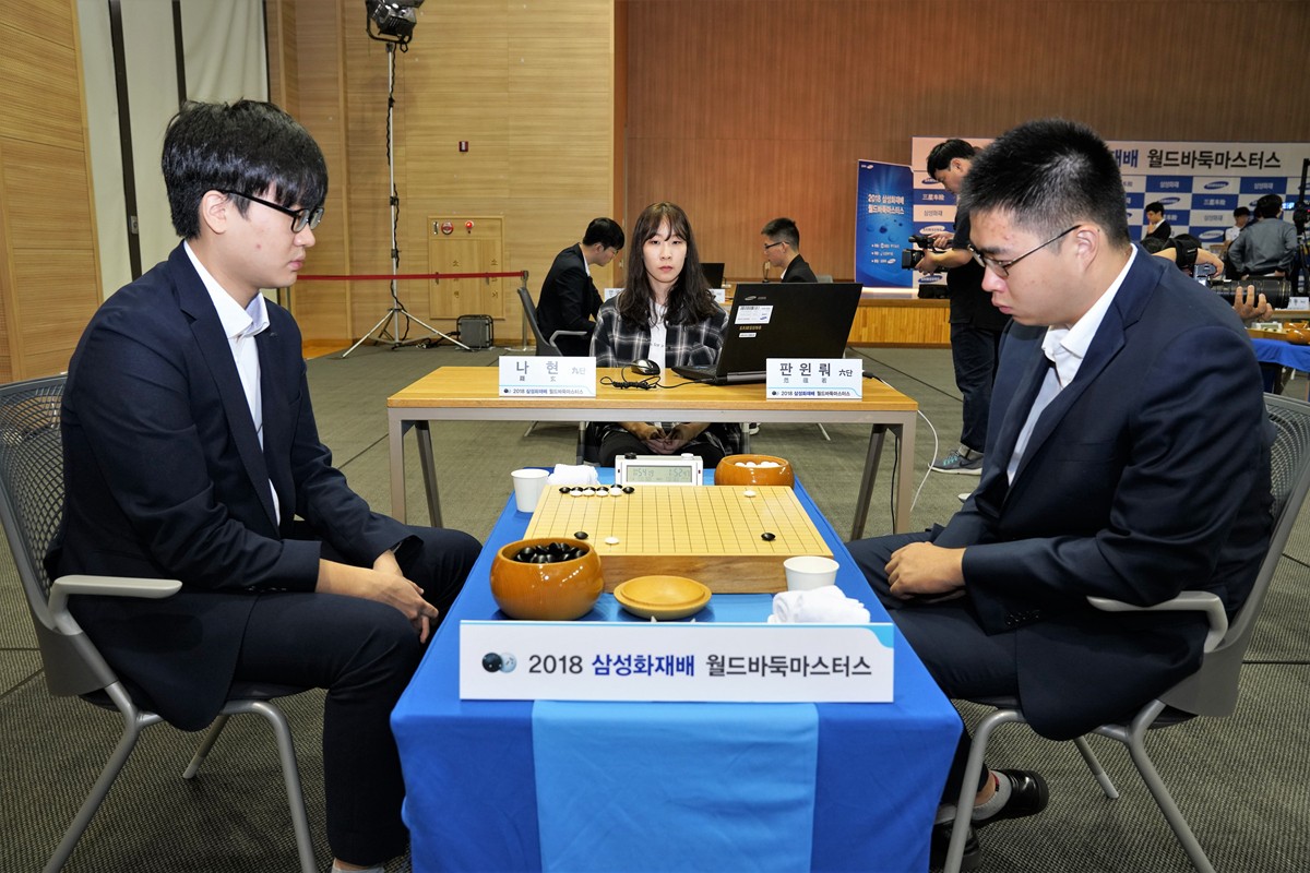 关于小组赛首轮拉开帷幕,谁能脱颖而出?的信息 关于小组赛首轮拉开帷幕,谁能脱颖而出?的信息