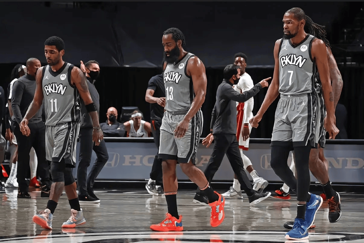 杜兰特再次砍下30+,篮网逆转战胜76人 杜兰特再次砍下30+,篮网逆转战胜76人